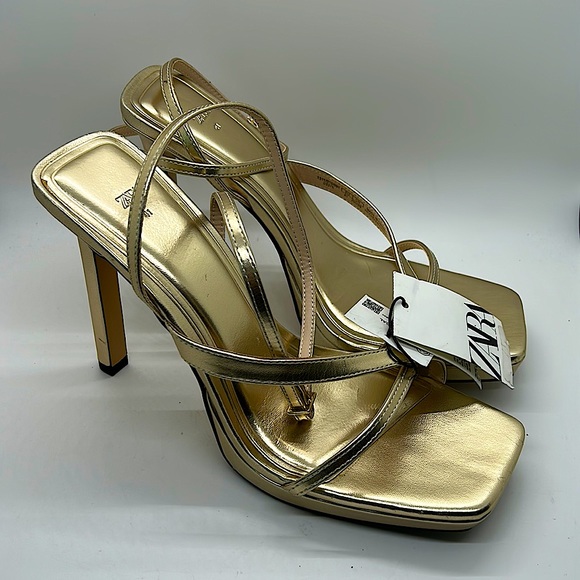 Zara NWT Dazzling Golden Strappy High Heel Shoes **Size 41/USA Size 10**🔥🔥 - Picture 2 of 7